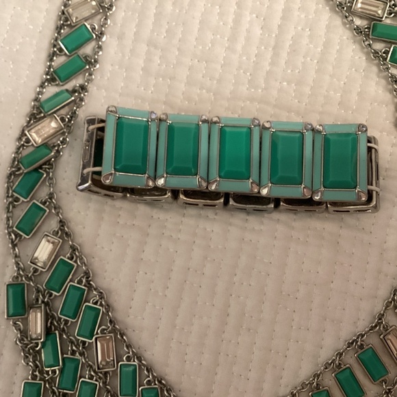 Banana Republic Bib Necklace + bonus bracelet, Milly Collection - Picture 6 of 9